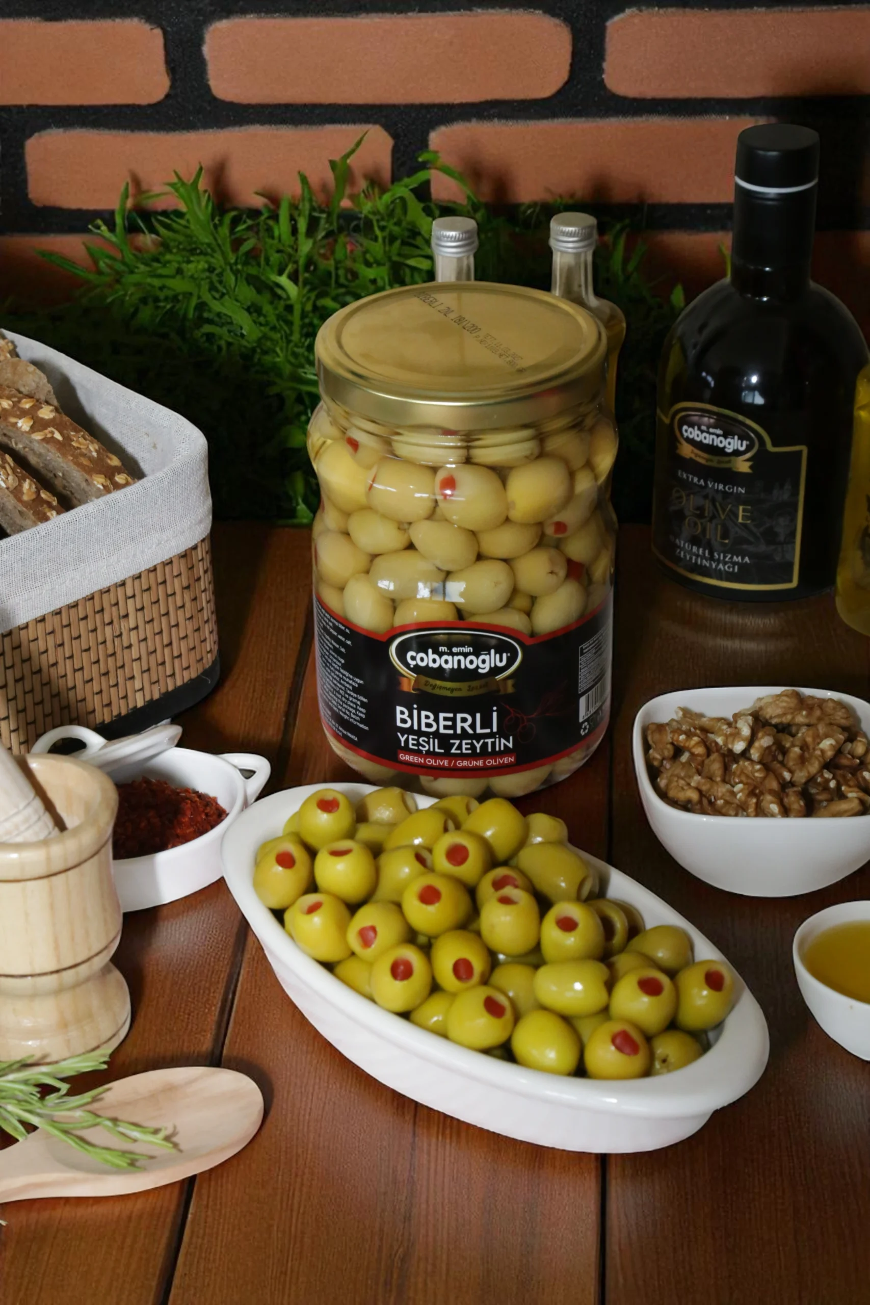 biberli konsept-Photoroom biberli yeşil zeytin